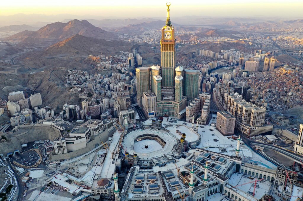 TOPSHOT-SAUDI-HEALTH-VIRUS-MECCA-RAMADAN